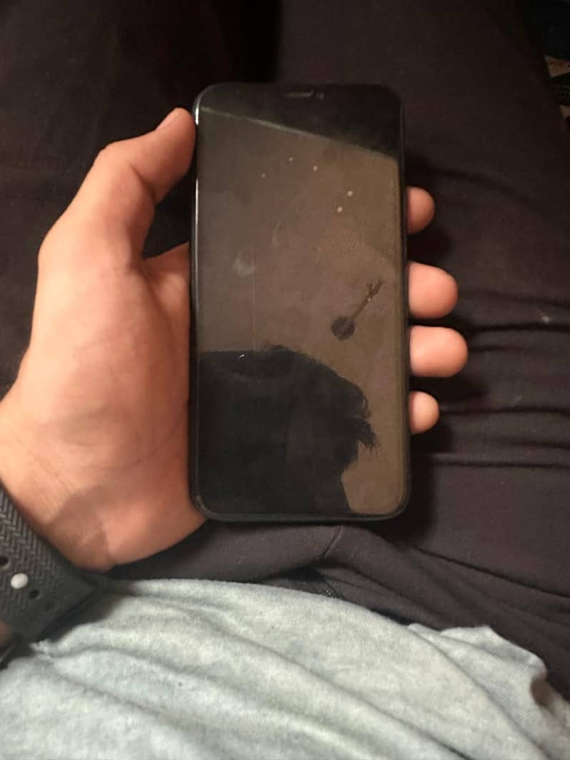 iphone 11 pro /256gb 3