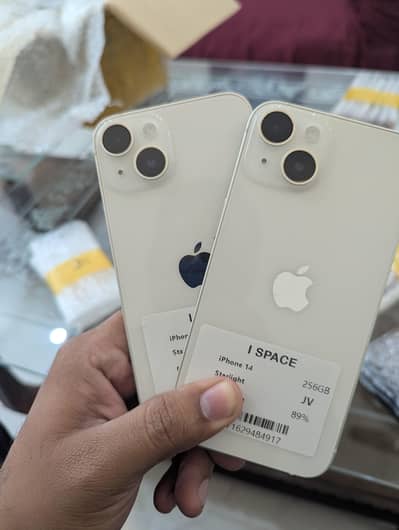 Apple iPhone 14