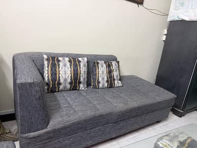 L SHAPE SOFA WITH CENTER TABLE