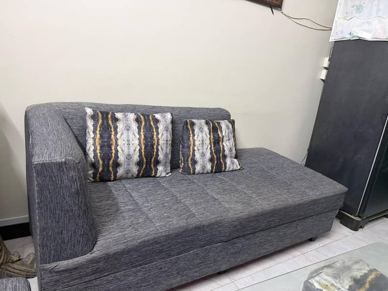 L SHAPE SOFA WITH CENTER TABLE 0