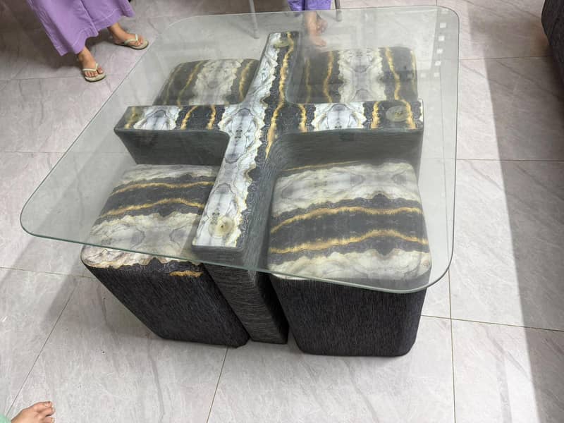 L SHAPE SOFA WITH CENTER TABLE 2
