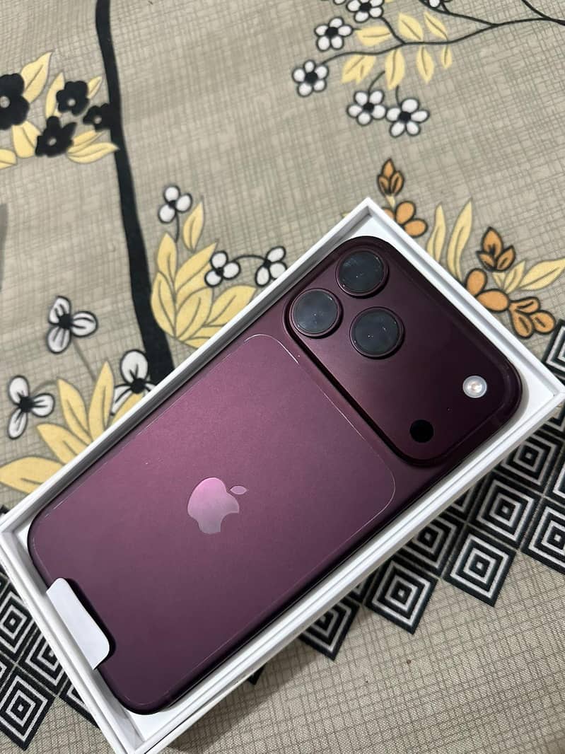 Apple iPhone 18 Pro Max 1