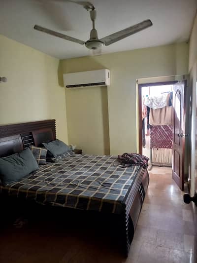 2 Bed DD flat 1st floor in DHA phase 7 saher commr street shshBaz BaLoch 0322.5996882.