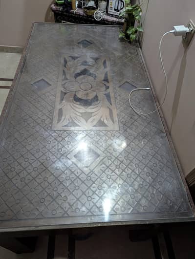 dinning table