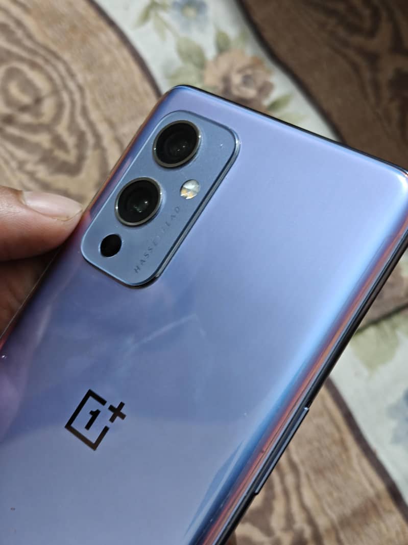 OnePlus 9 6