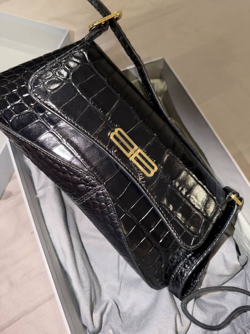 Balenciaga 3