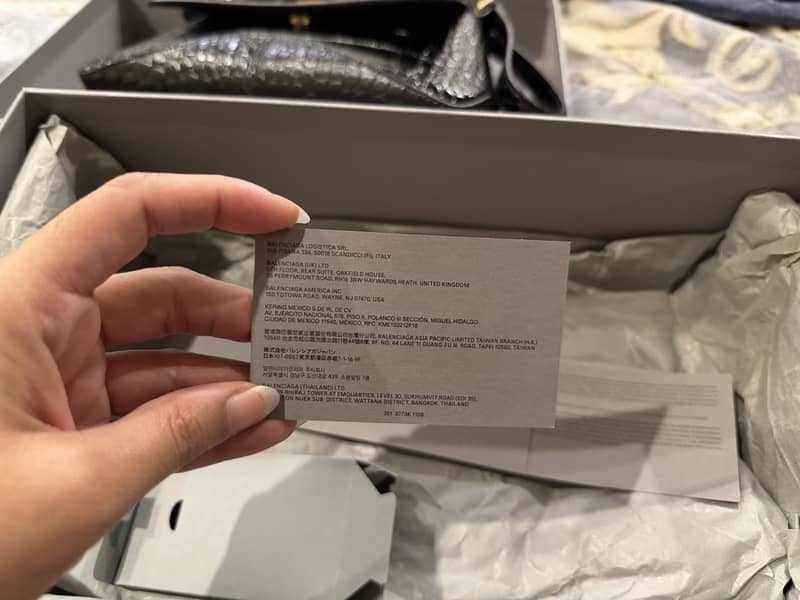 Balenciaga 5