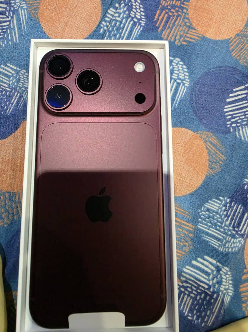 Apple iPhone 18 Pro Max 1