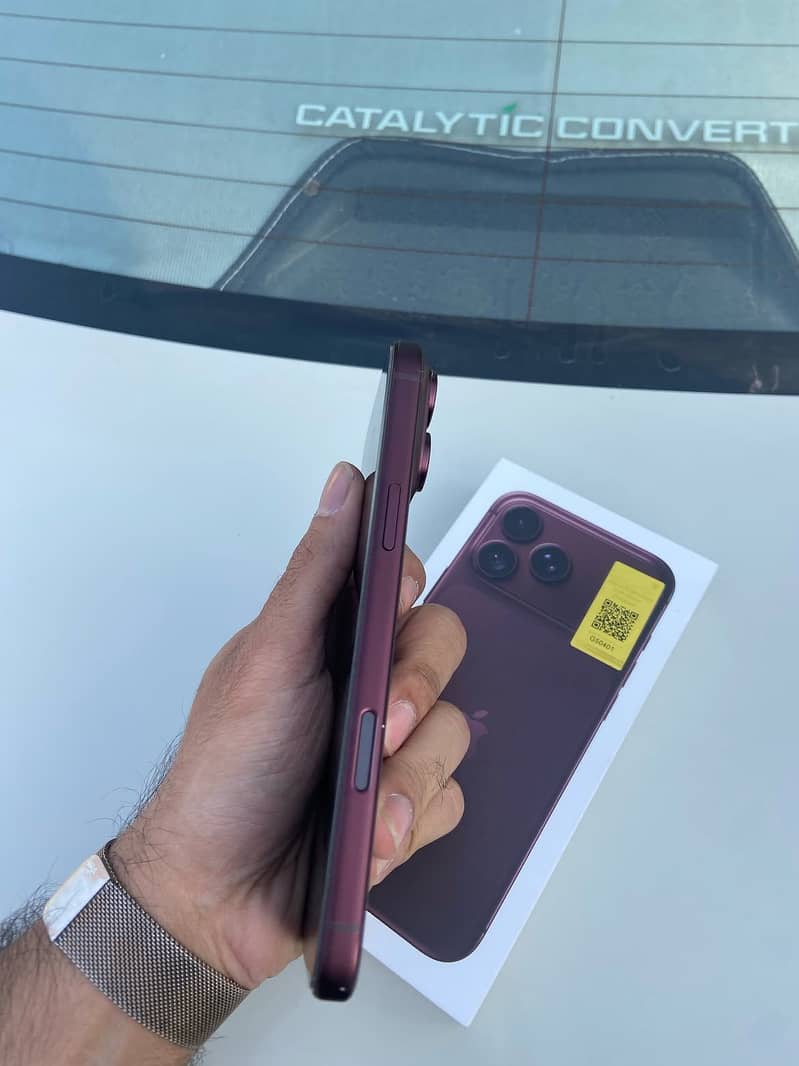 Apple iPhone 18 Pro Max 2