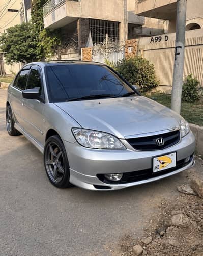 Honda Civic EXi 2005