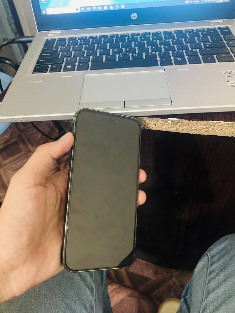 Apple iPhone 14 Pro Max 1