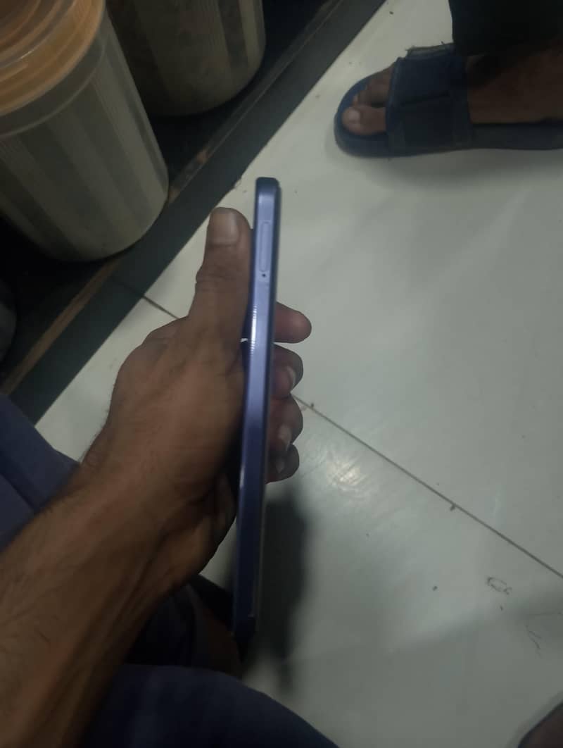 OPPO A6k 1