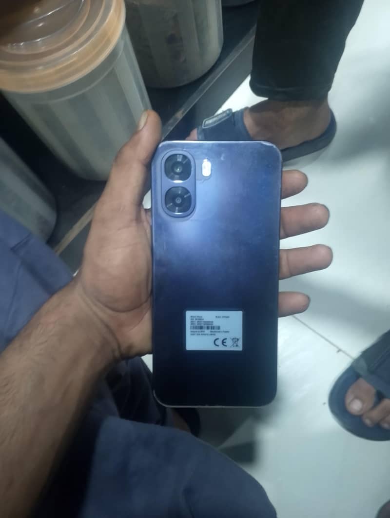 OPPO A6k 3