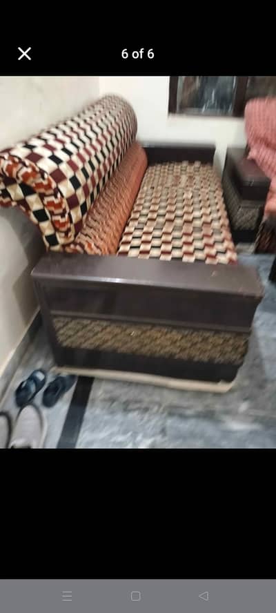 5 seater sofa available for sell