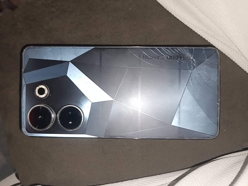 Tecno CAMON 20 Pro 2