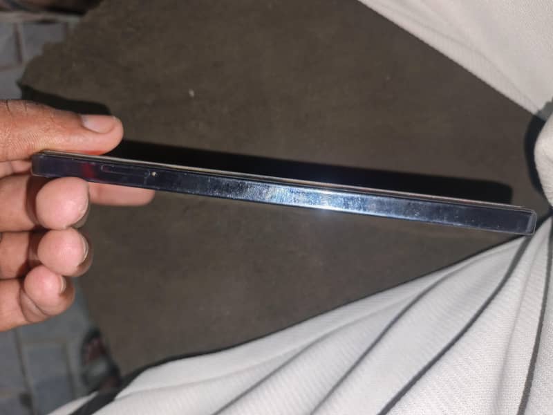 Tecno CAMON 20 Pro 4