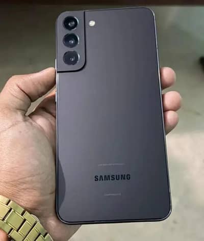 Samsung Galaxy S22 8 128gp water park set exchange possible