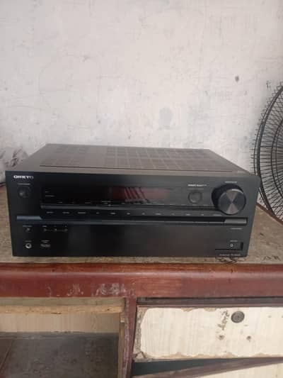 ONKYO TX-NR646