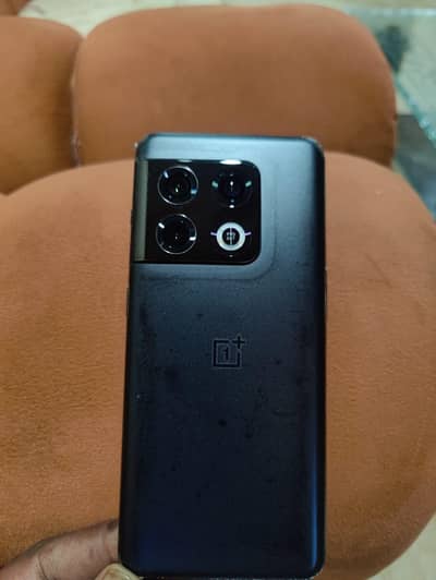 One Plus 10 Pro