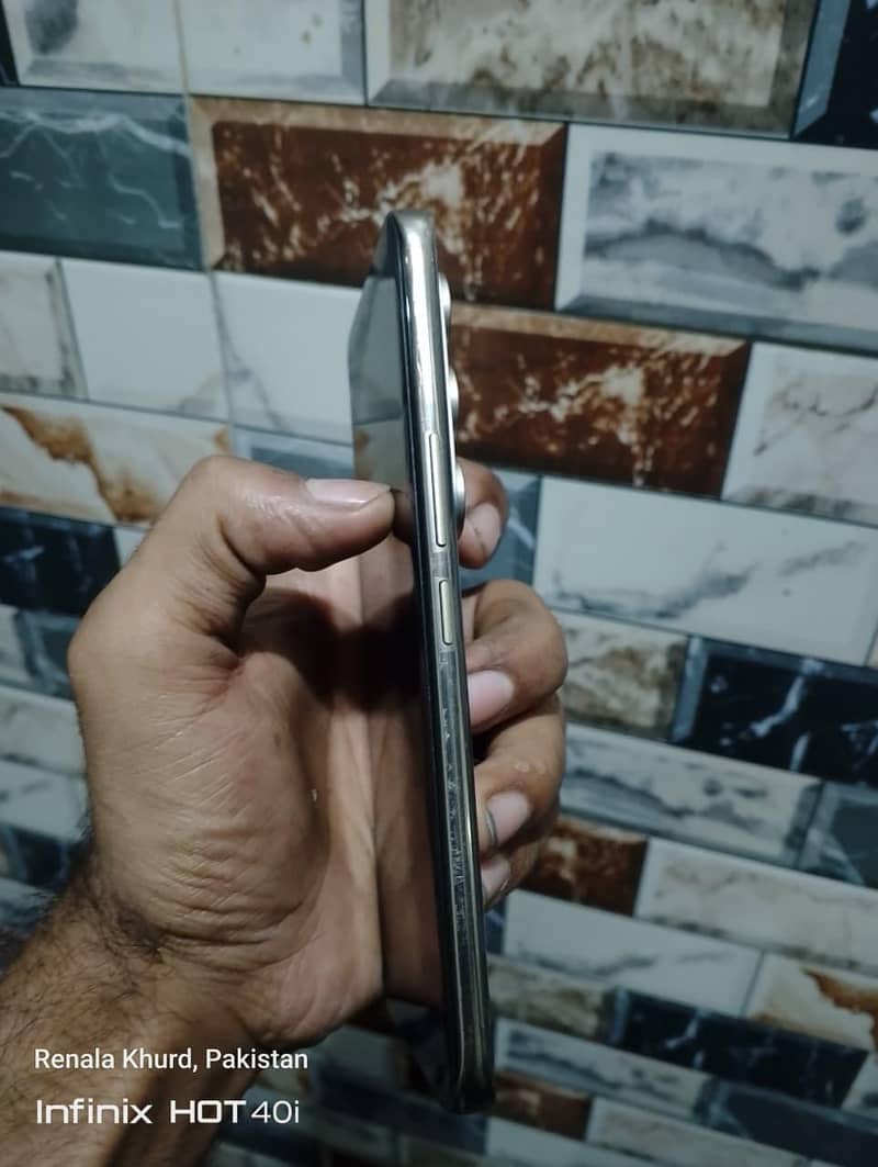 Camon 50 pro 3