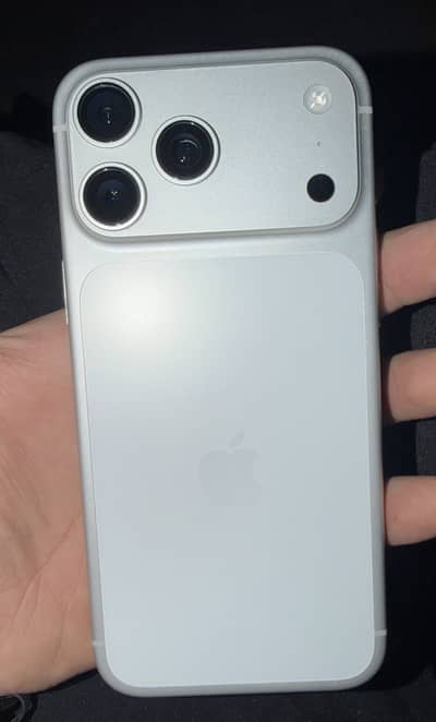 Apple iPhone 17 Pro Max