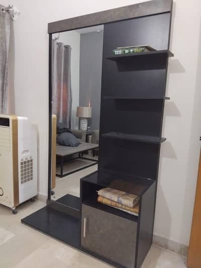 Modern Dressing Table with Full-Length Mirror & Shelves