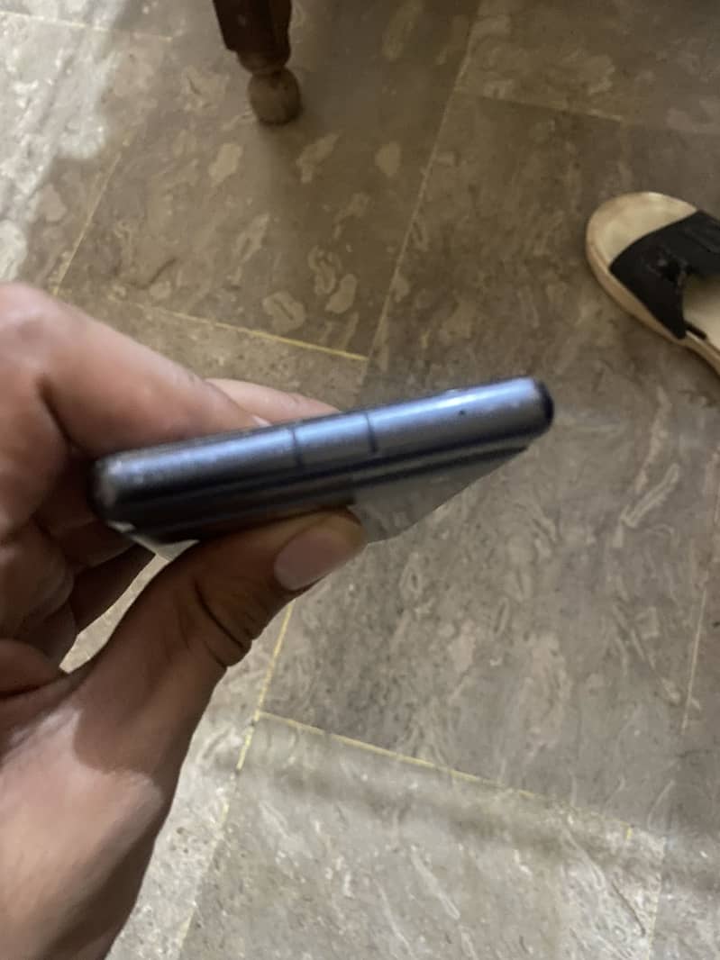 Google Pixel 7a 4