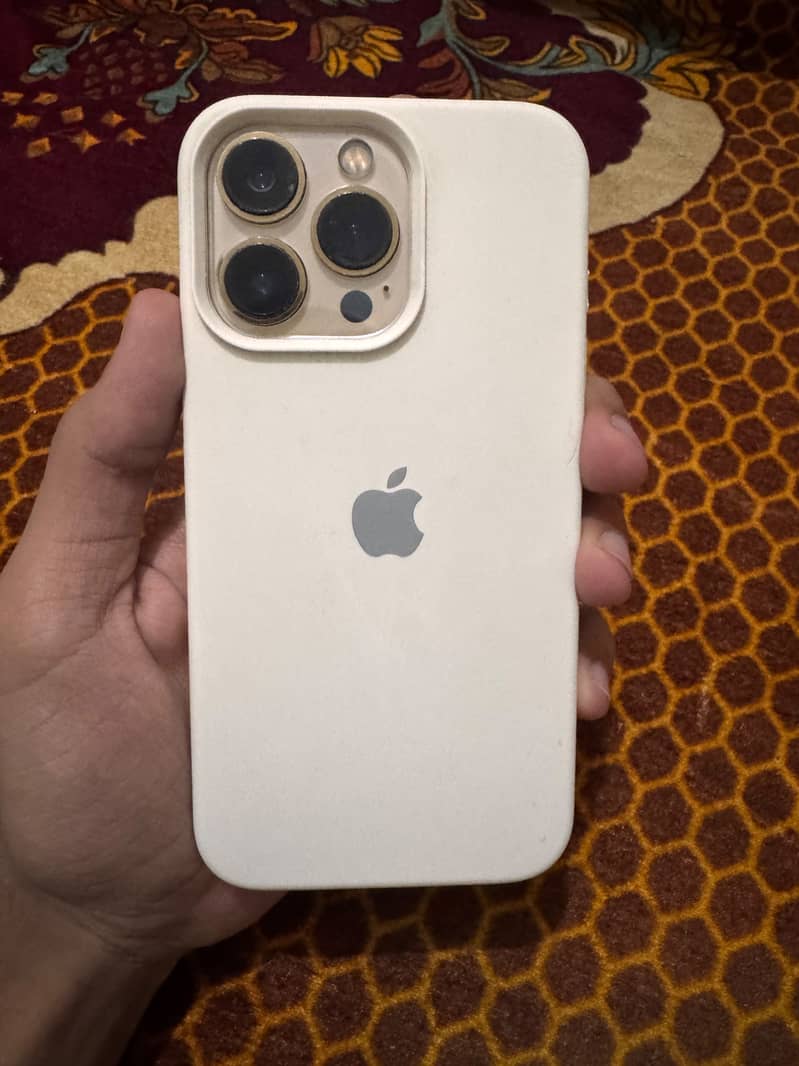 iPhone 13 Pro Jv 0