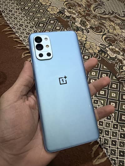 One Plus 9R