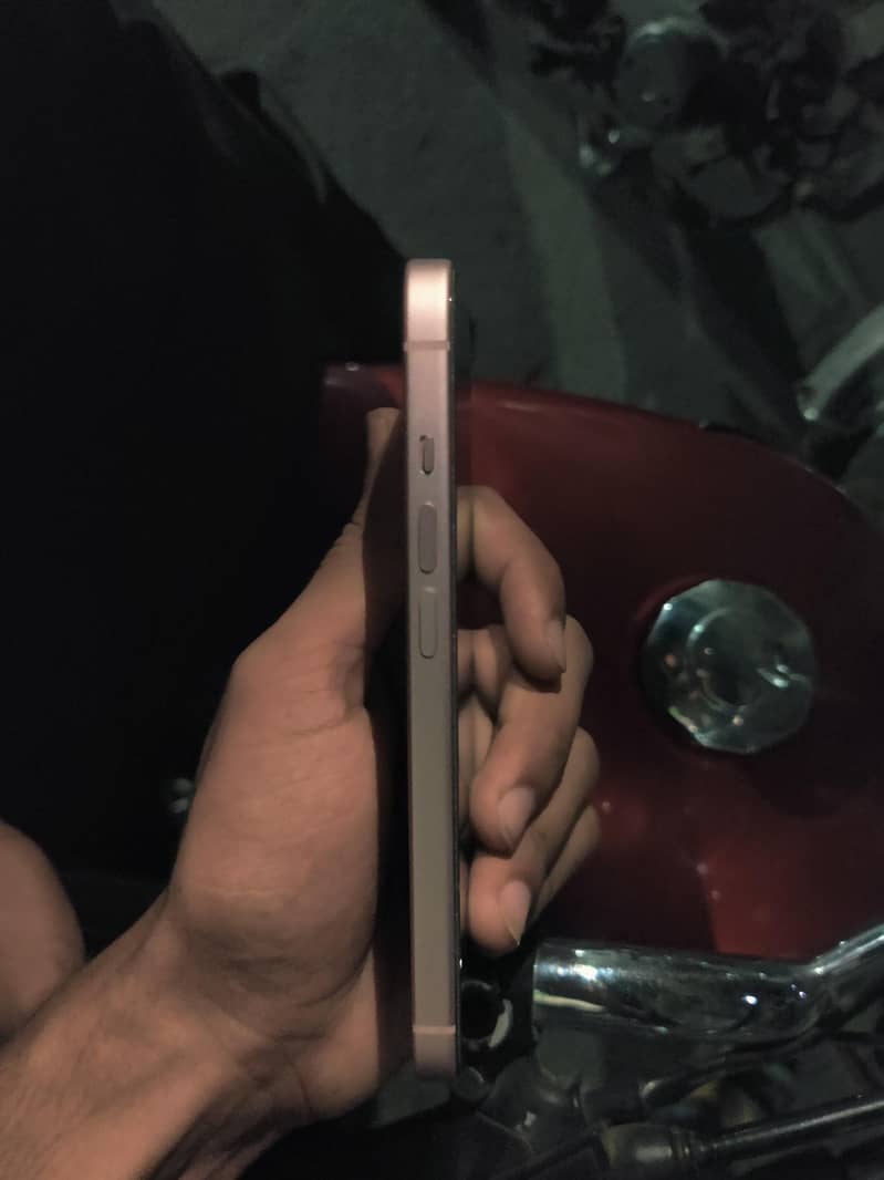 Apple iPhone 15 1