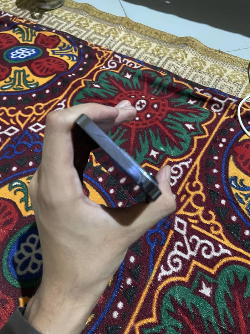 Apple iPhone 13 Pro 3