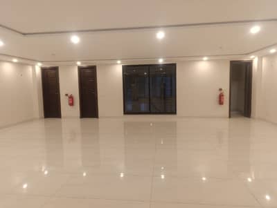 4 Marla Commercial Floor Available For Rent In Dha Phase 8 Broadway