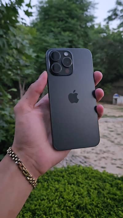 iPhone 15 Pro Max 256GB JV
