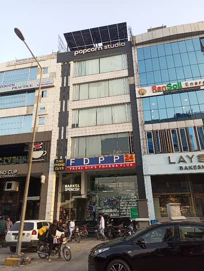 8 Marla Floor For Rent In DHA Phase 6 Near Jalal Sons