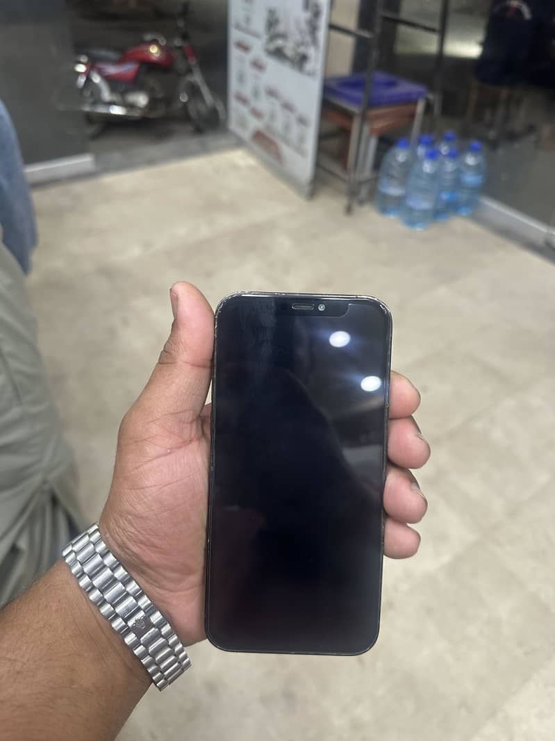 Apple iPhone 12 Pro 0