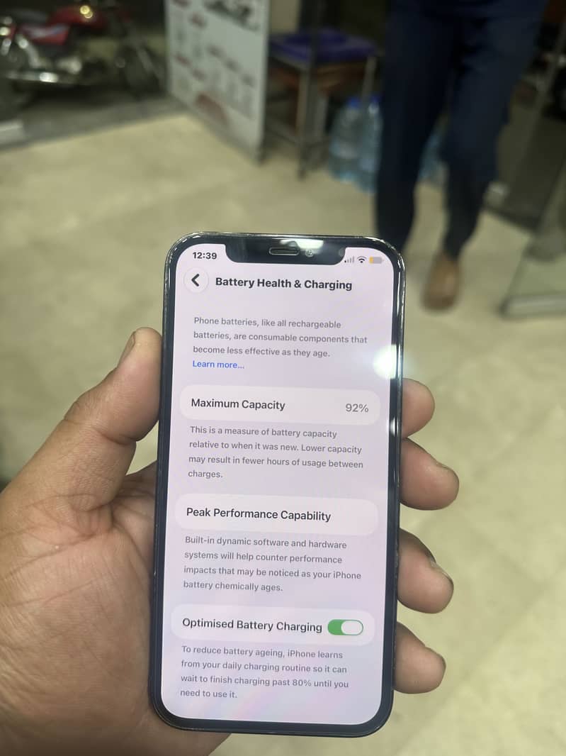 Apple iPhone 12 Pro 1
