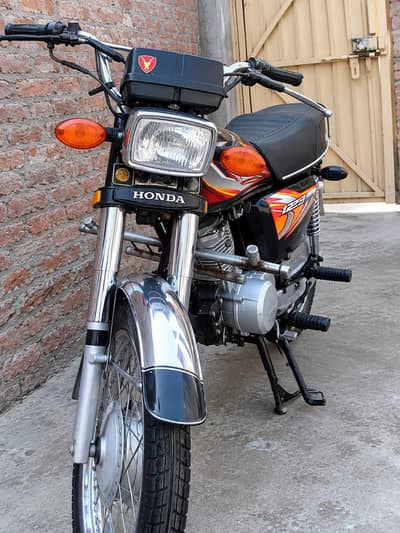 Honda Bike for Sale – Excellent Condition