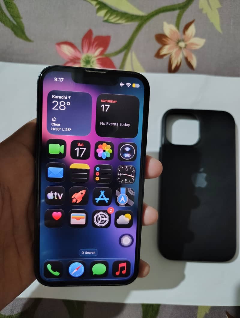 Apple iPhone 13 mini 4