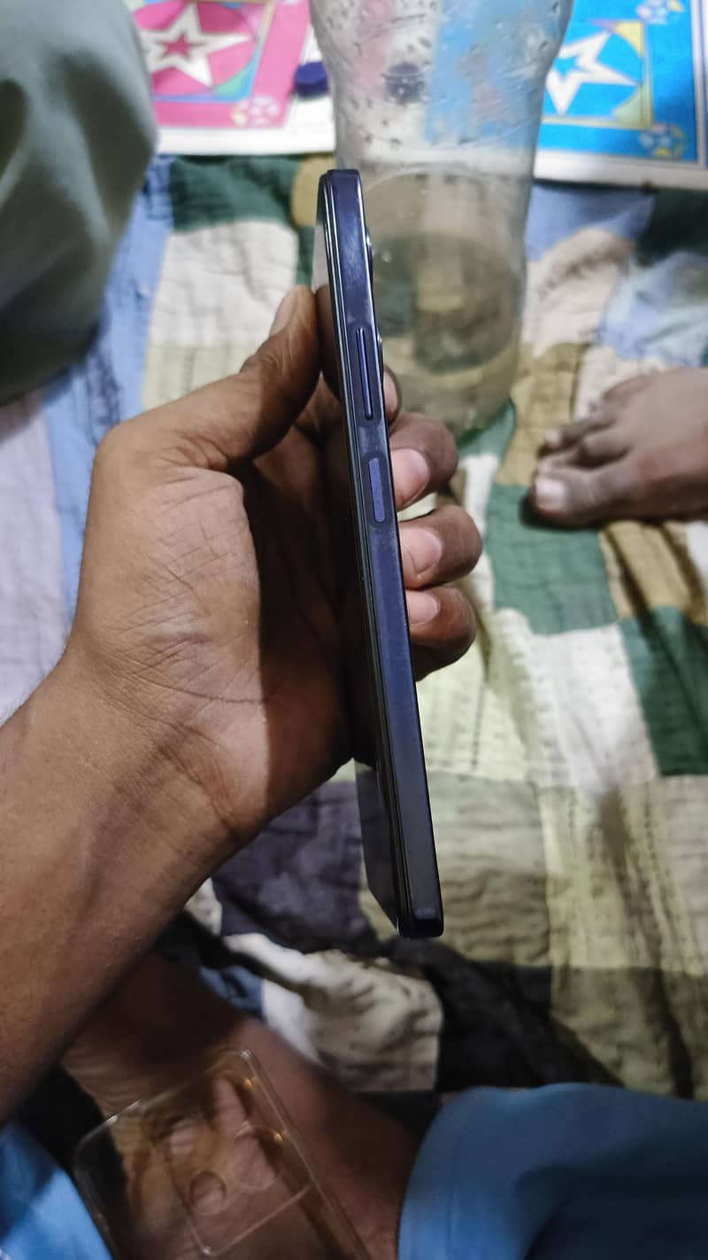 Infinix Note 30 5