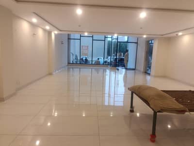 8 Marla Floor For Rent In DHA Lahore Phase 8 Commercial Broadway