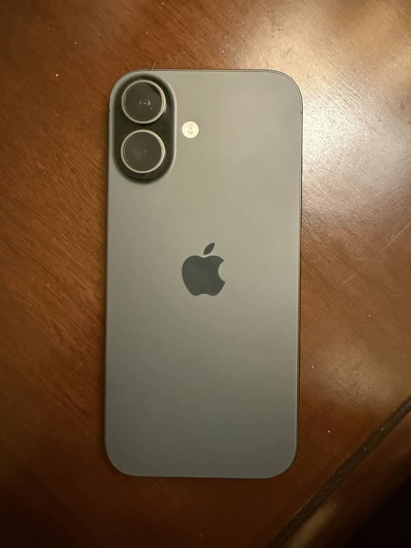 Apple iPhone 17 1