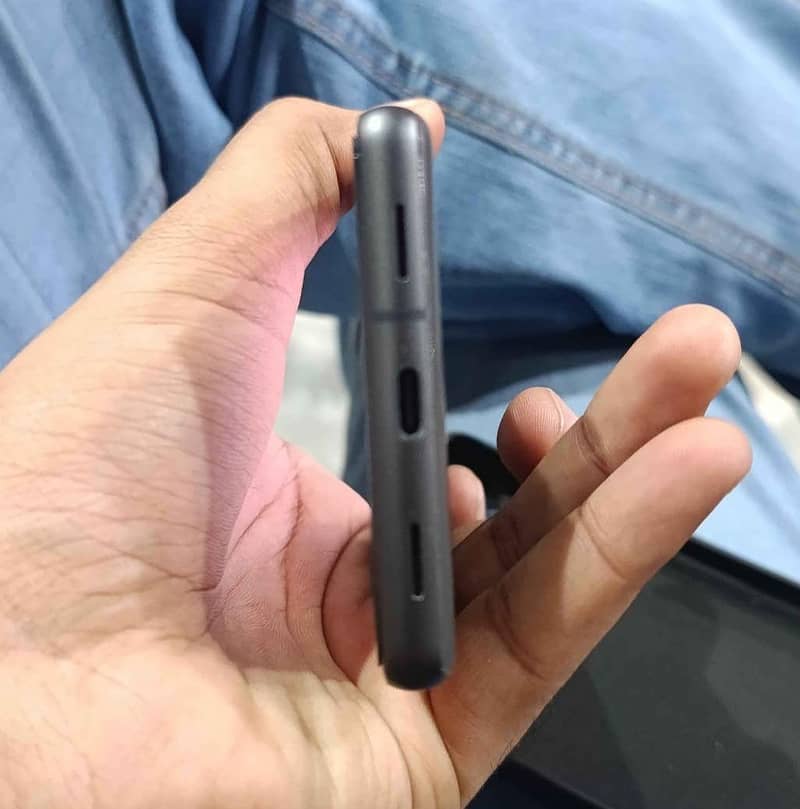 Google Pixel 7a 1