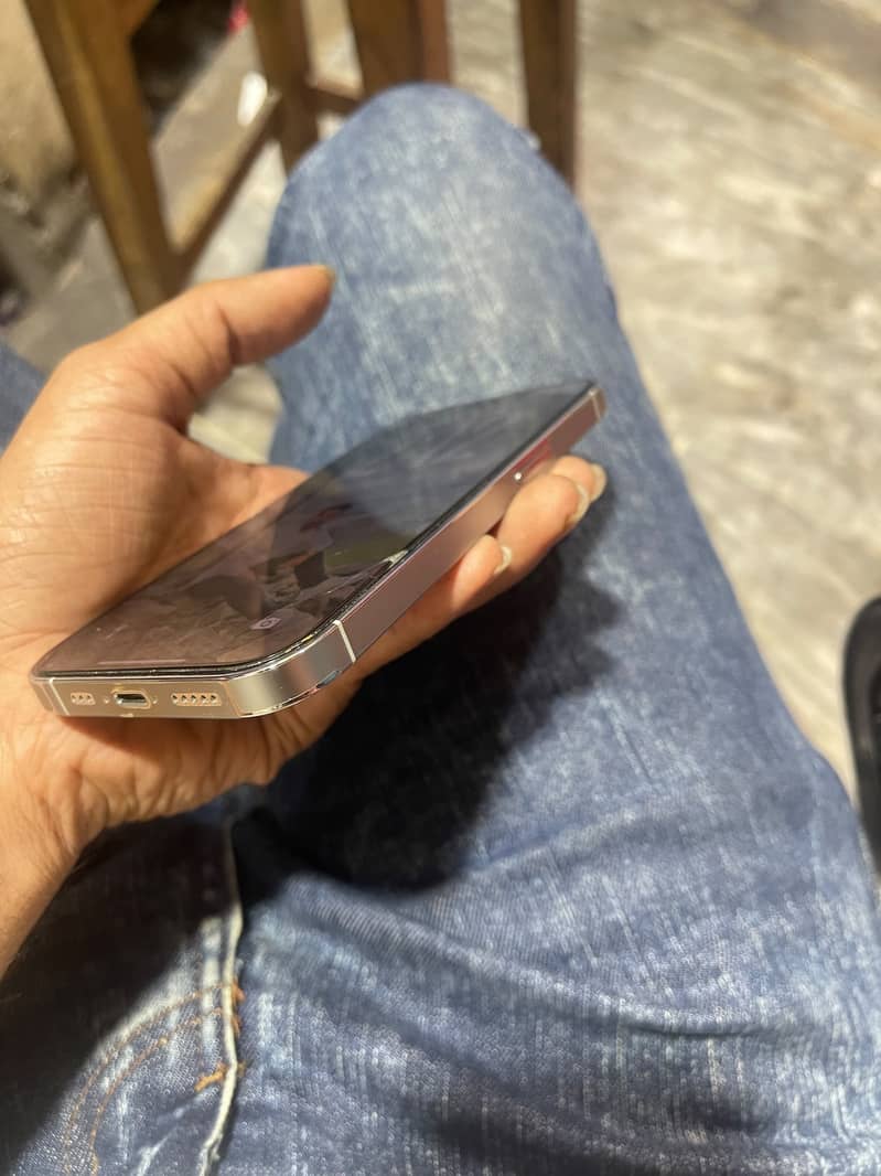 Apple iPhone 14 Pro 5