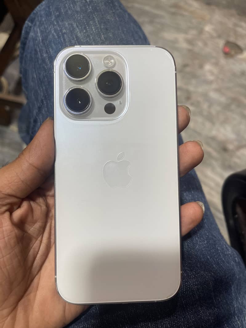 Apple iPhone 14 Pro 6