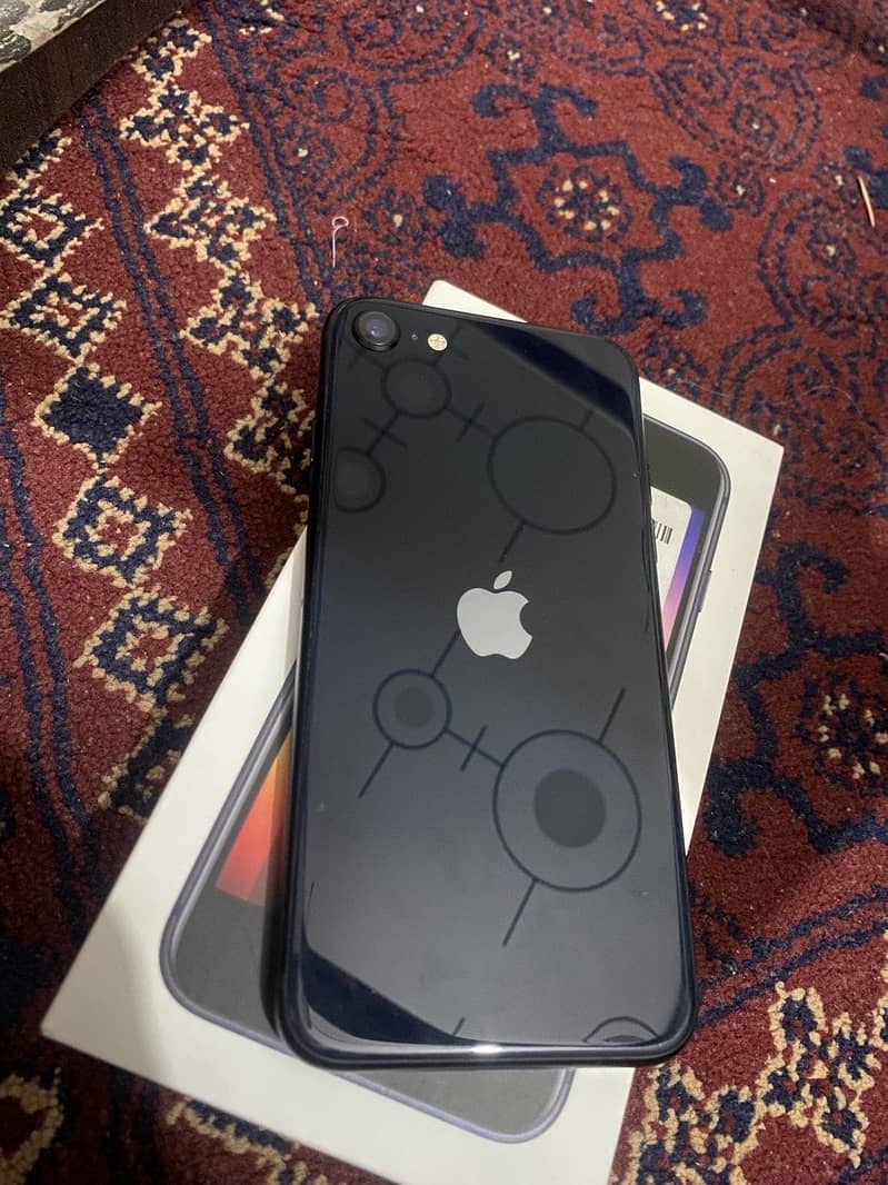 iPhone SE 3rd genration 0