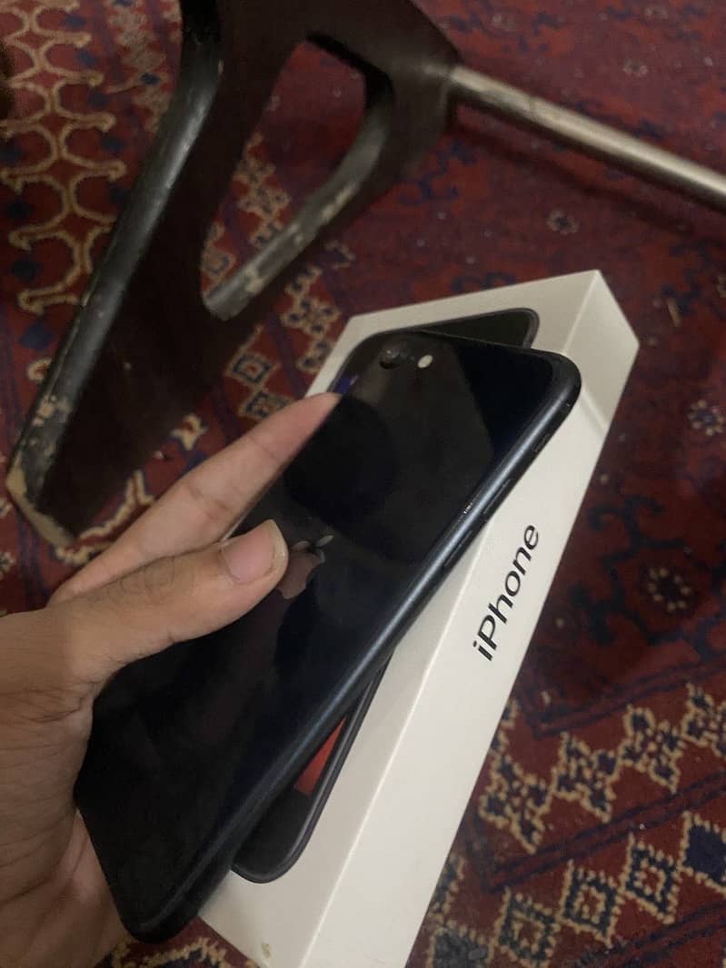 iPhone SE 3rd genration 2