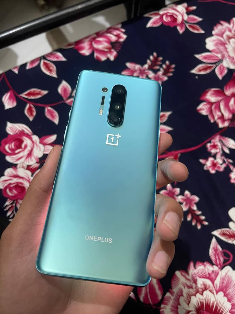 One Plus 8 Pro 0