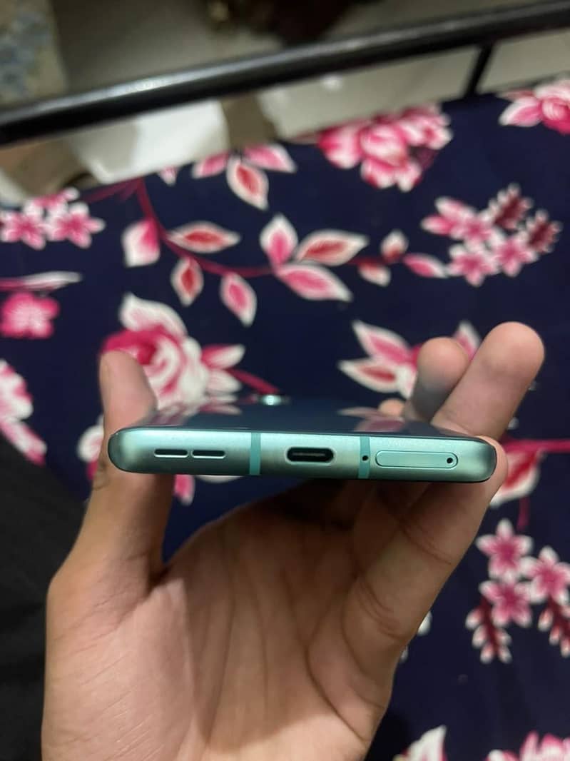 One Plus 8 Pro 9