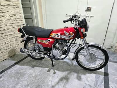 Honda 125 model 2013 All Punjab number