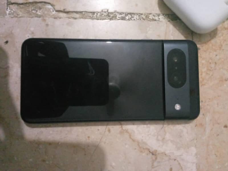 Google Pixel 8 14